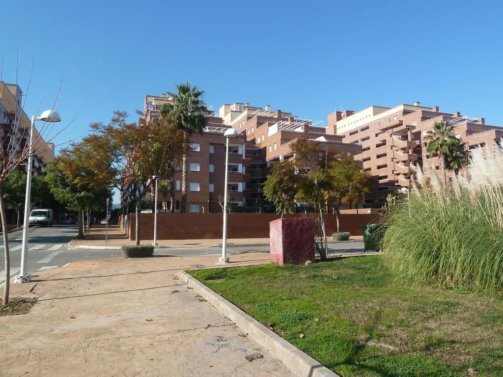 דירות אורופסה דל מר Playa Coral En Marina D'Or מראה חיצוני תמונה
